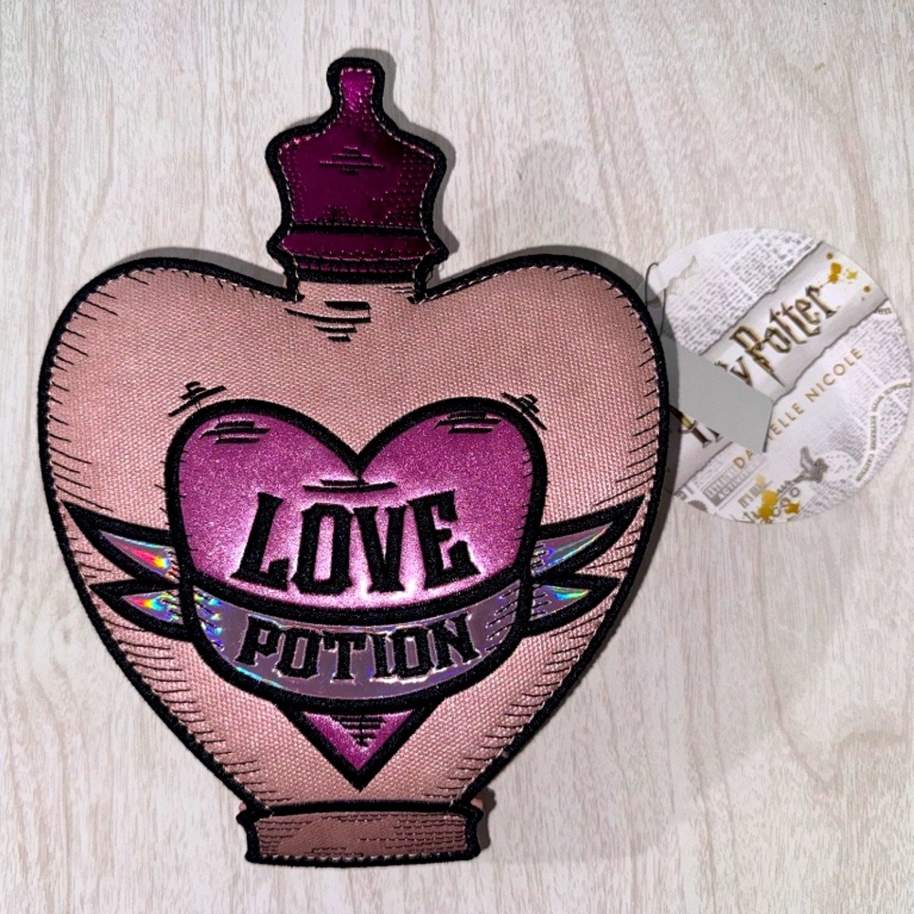 Danielle Nicole Harry Potter love potion Amortentia crossbody bag